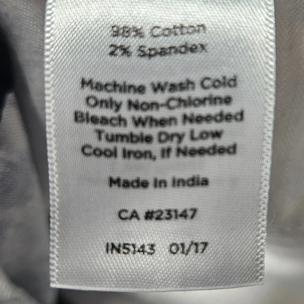Talbots The Perfect Short Blue White Elephant Novelty Print Chino Shorts Size 12